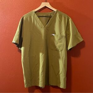 Figs Men’s Chisec Three Pocket‎ Duck Green Medical V Neck Scrub Top